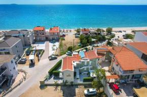 Lafeyra Apartments